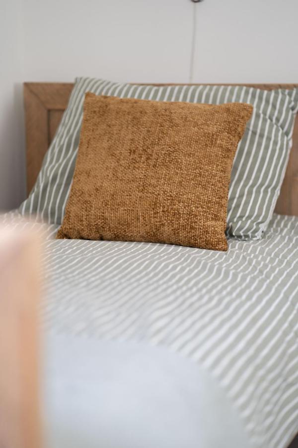 B&B Hieris'T Hoofdplaat Bagian luar foto