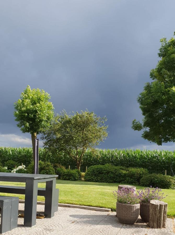 B&B Hieris'T Hoofdplaat Bagian luar foto